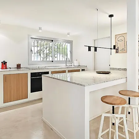 Luxury City Centre Villa *